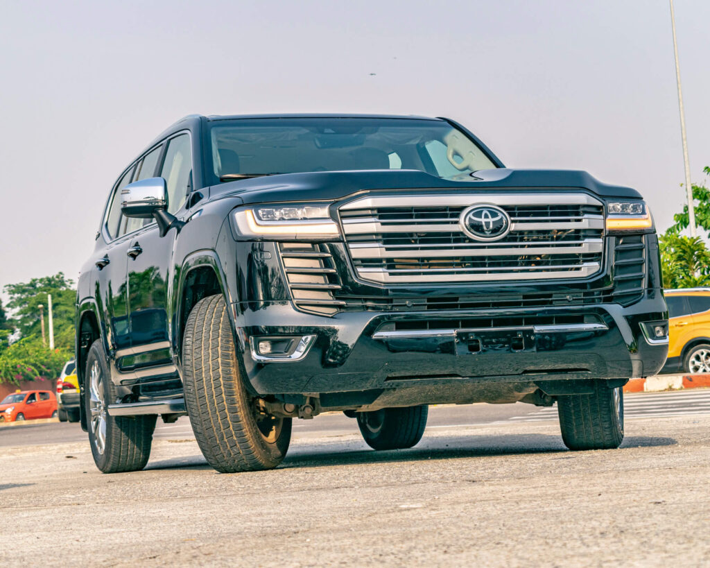 Toyota Land Cruiser V6 -JAFA Multiservices